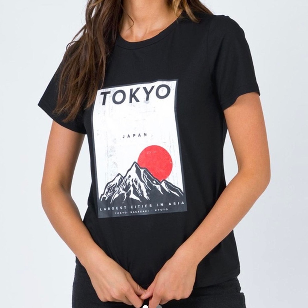 Princess Polly Tokyo t shirt